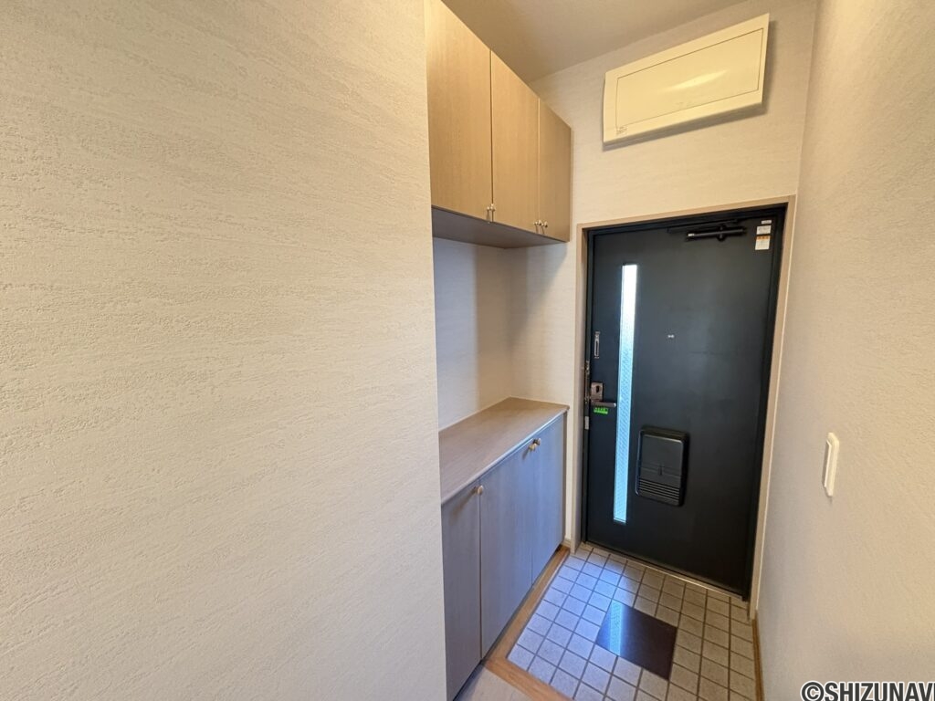 玄関シューズボックス