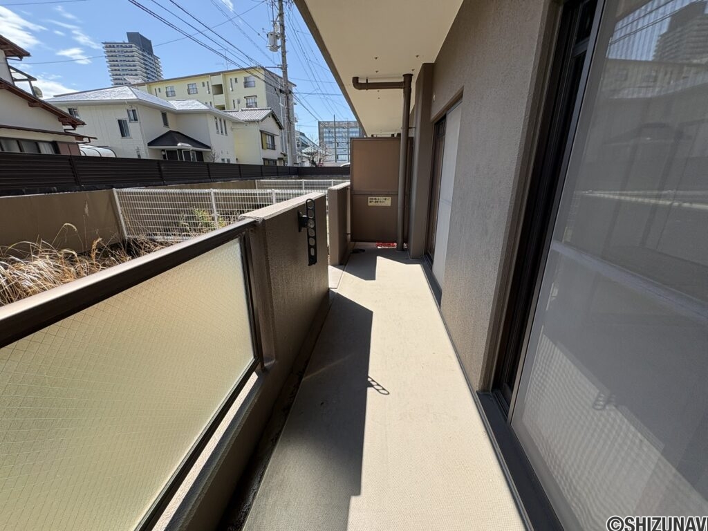 バルコニー+専用庭