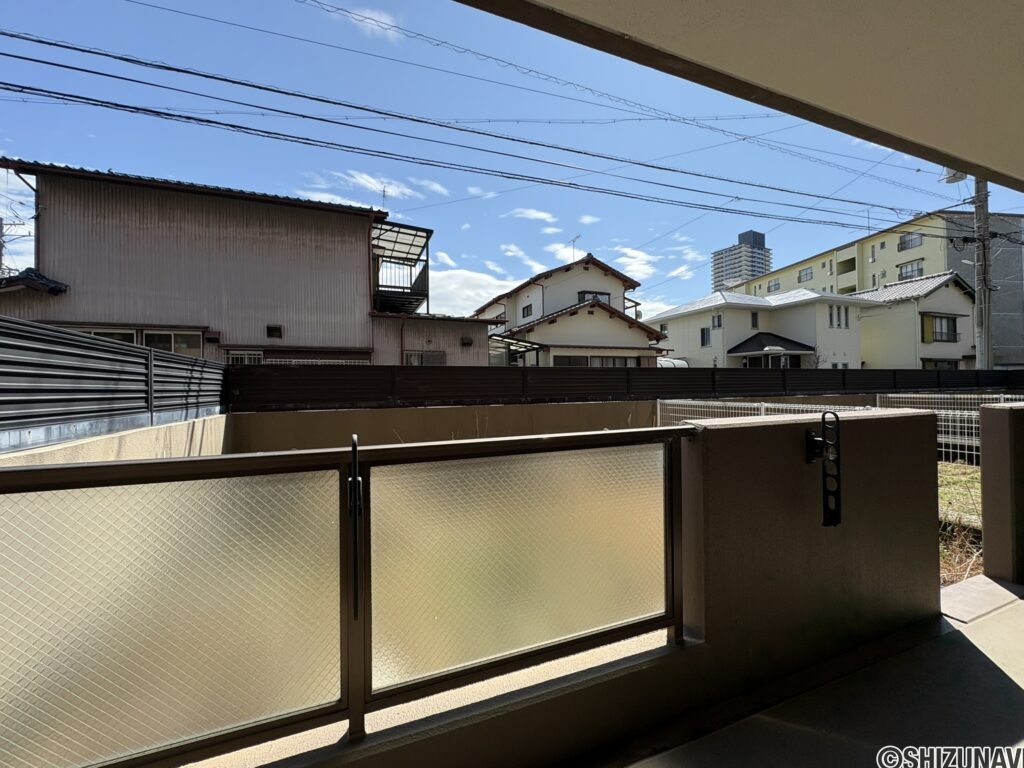 バルコニー+専用庭