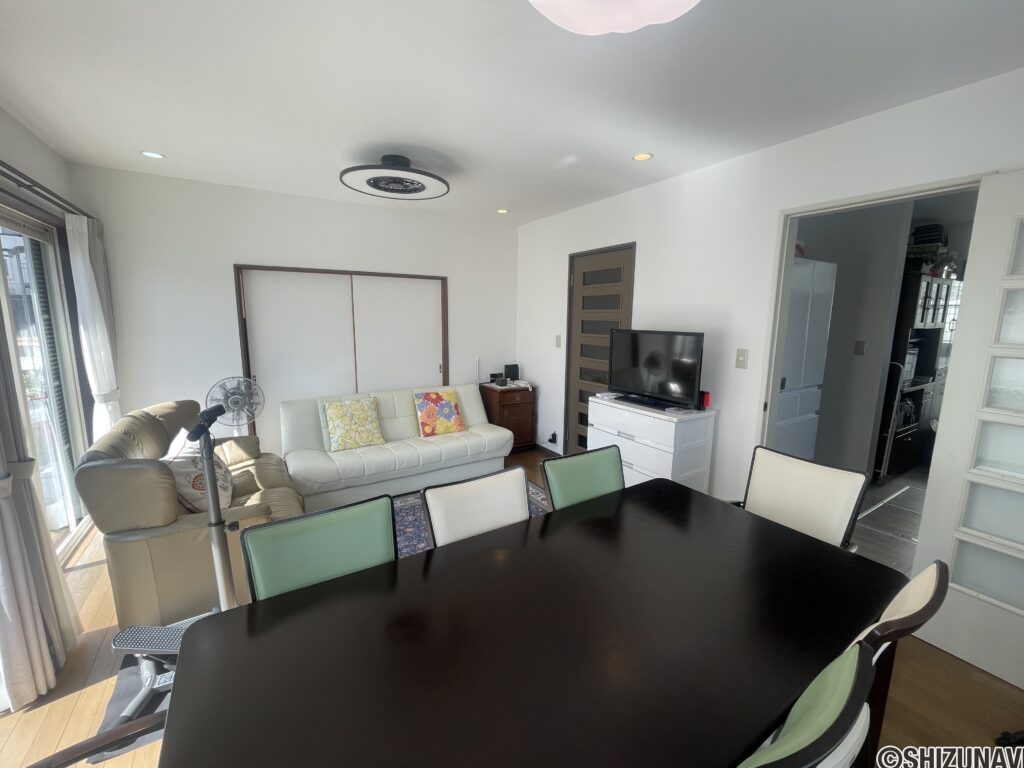 １階リビングダイニング