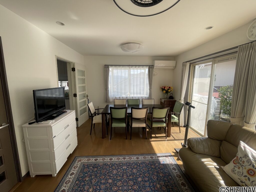 １階リビングダイニング