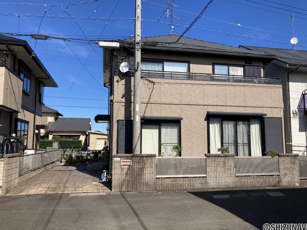 中古住宅　中新田　築28年の軽量鉄骨造、セキスイハイム施工の中古住宅ですの画像