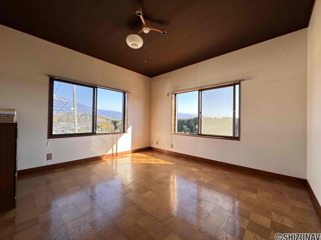 富士宮市星山　戸建て　室内