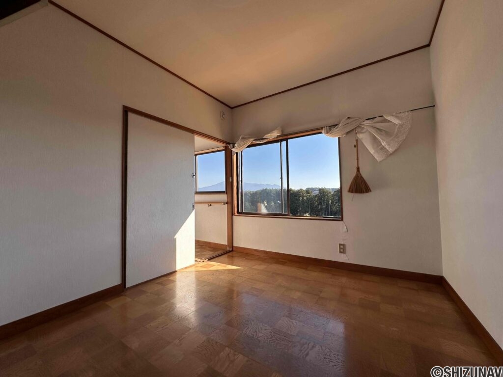 富士宮市星山　戸建て　室内