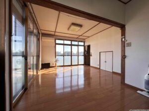 富士宮市星山　戸建て　室内