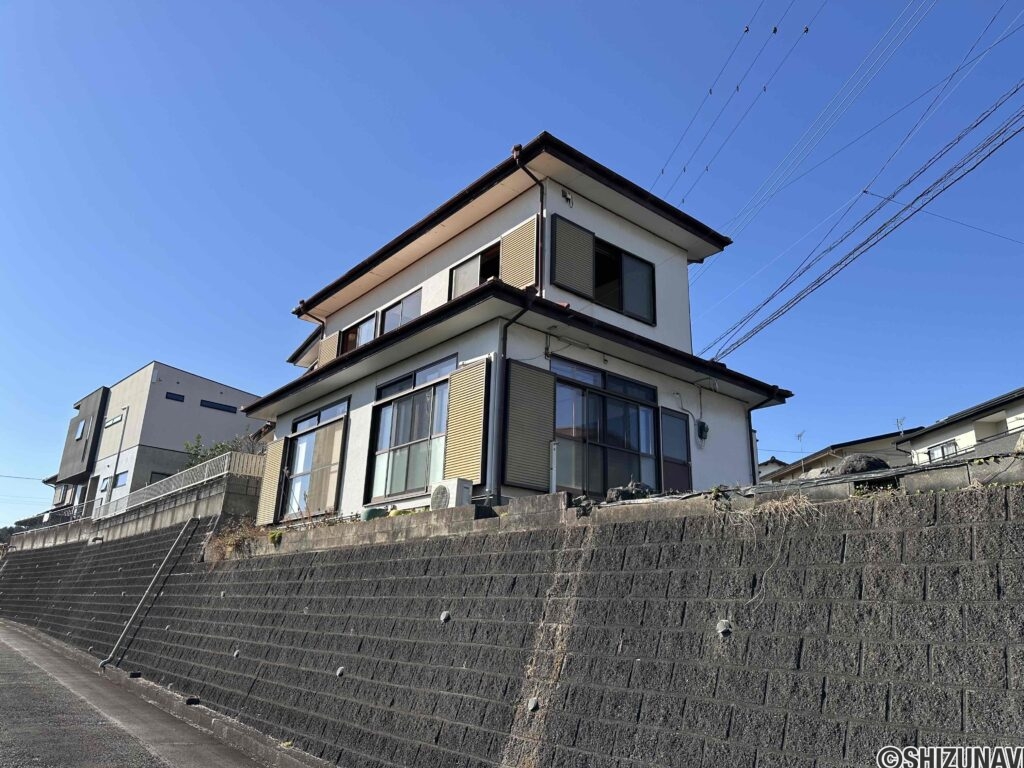 富士宮市星山　戸建て　外観