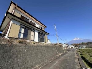 富士宮市星山　戸建て　外観