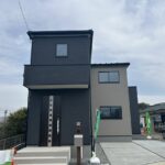 物件正面からの写真です。