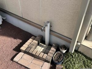 外水栓がありますので洗車も可能です。