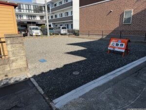 【仲介手数料不要】静岡市駿河区石田3丁目　南部小、高松中学区　敷地面積約30坪、建築条件なし。再販の物件画像