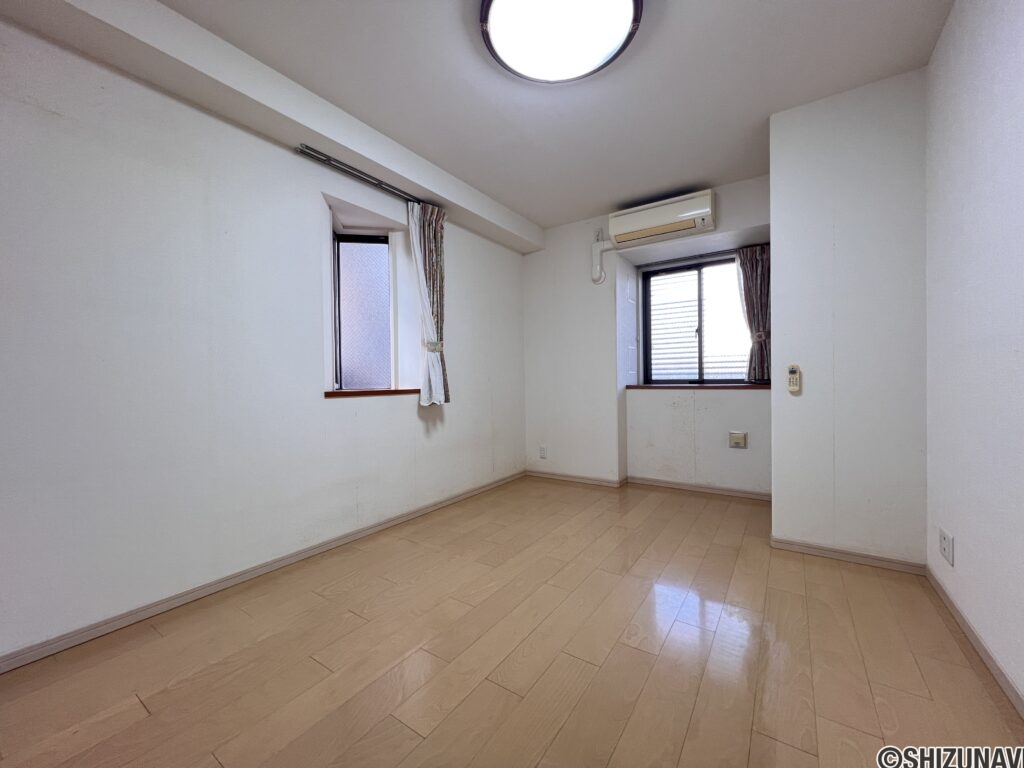 【ル・シェモア中原】　3階　4LDK　の画像