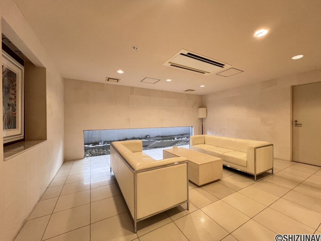 【ル・シェモア中原】　3階　4LDK　の画像