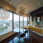 リビング　大きな窓が魅力