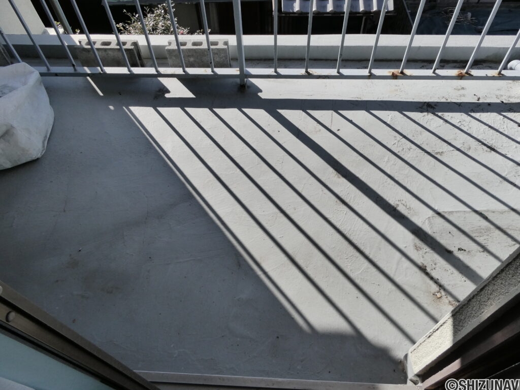 ルーフバルコニー