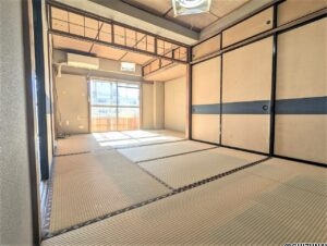 春日マンションA棟　室内