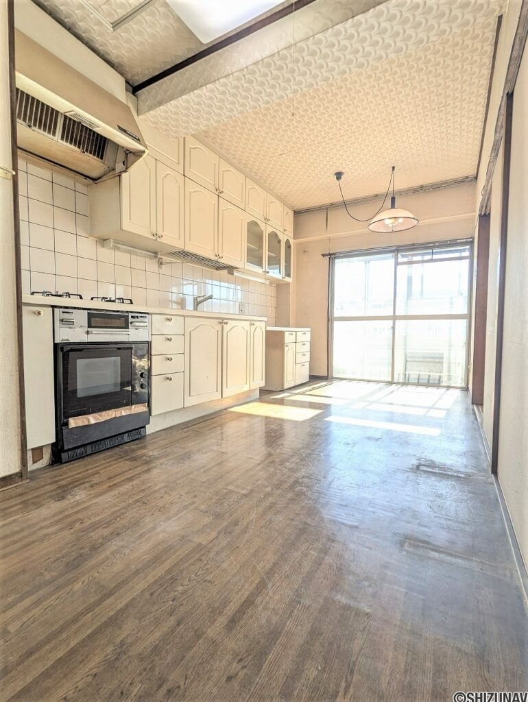 春日マンションA棟　室内