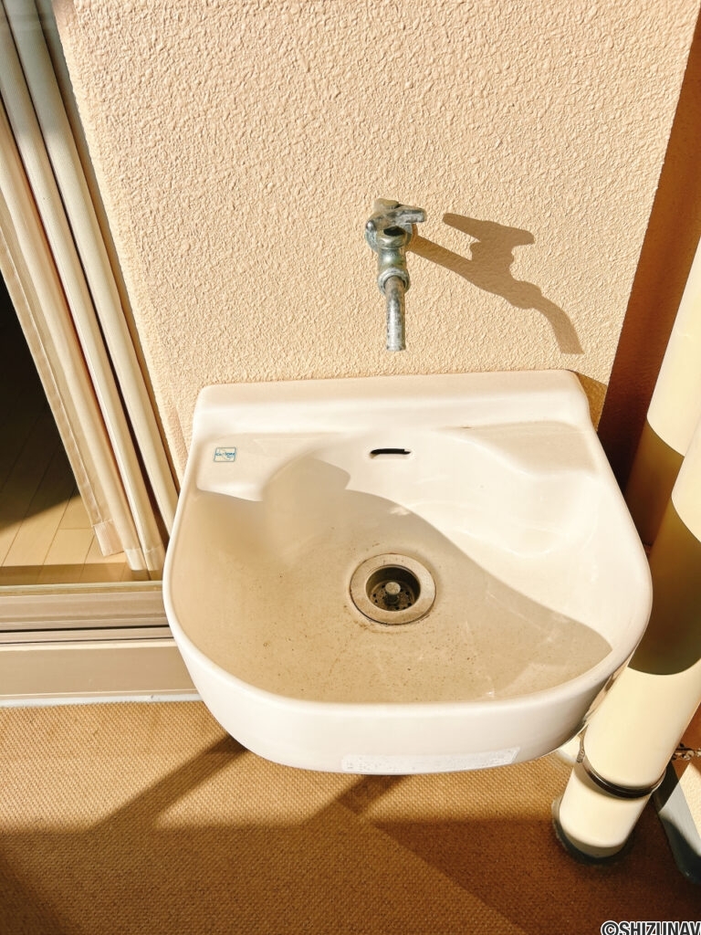 【ベランダのスロップシンク】