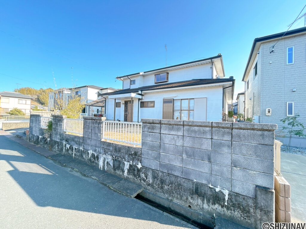 【外観別角度】