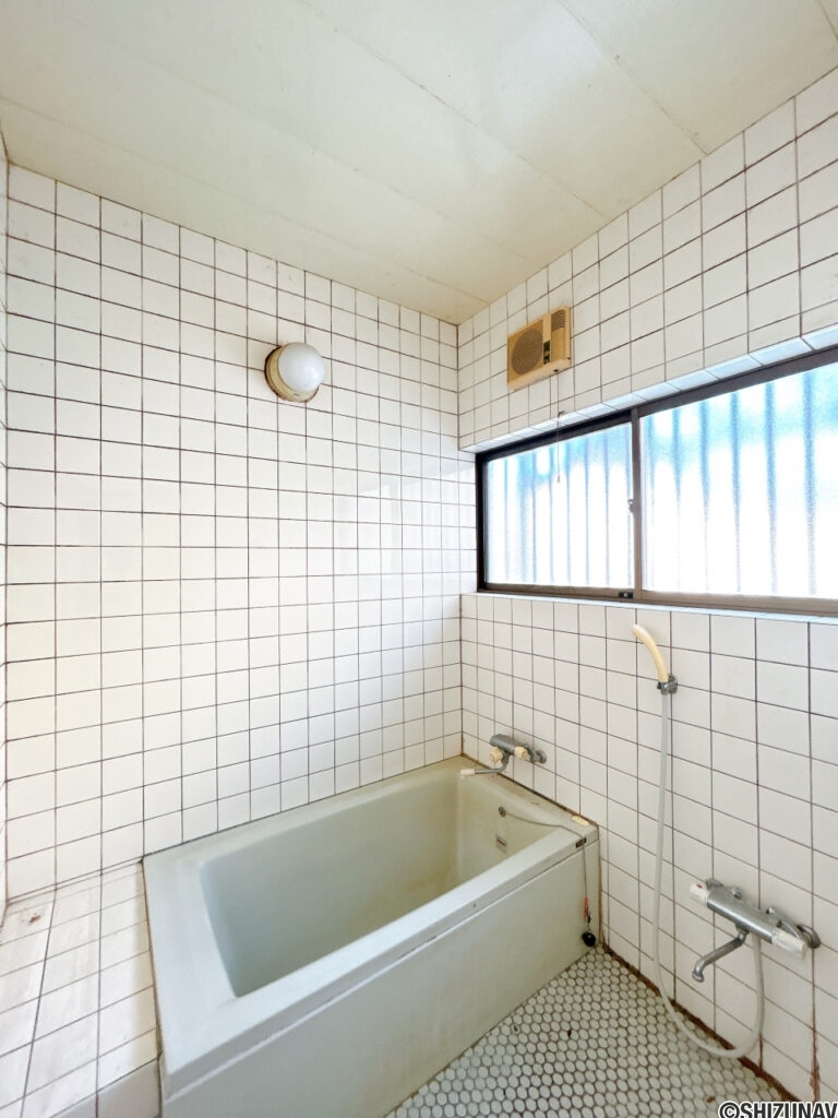 【浴室】