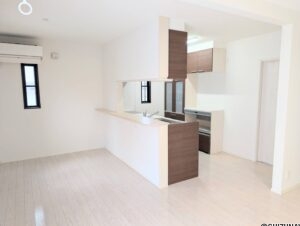 浜松市中央区和合町　中古住宅の画像