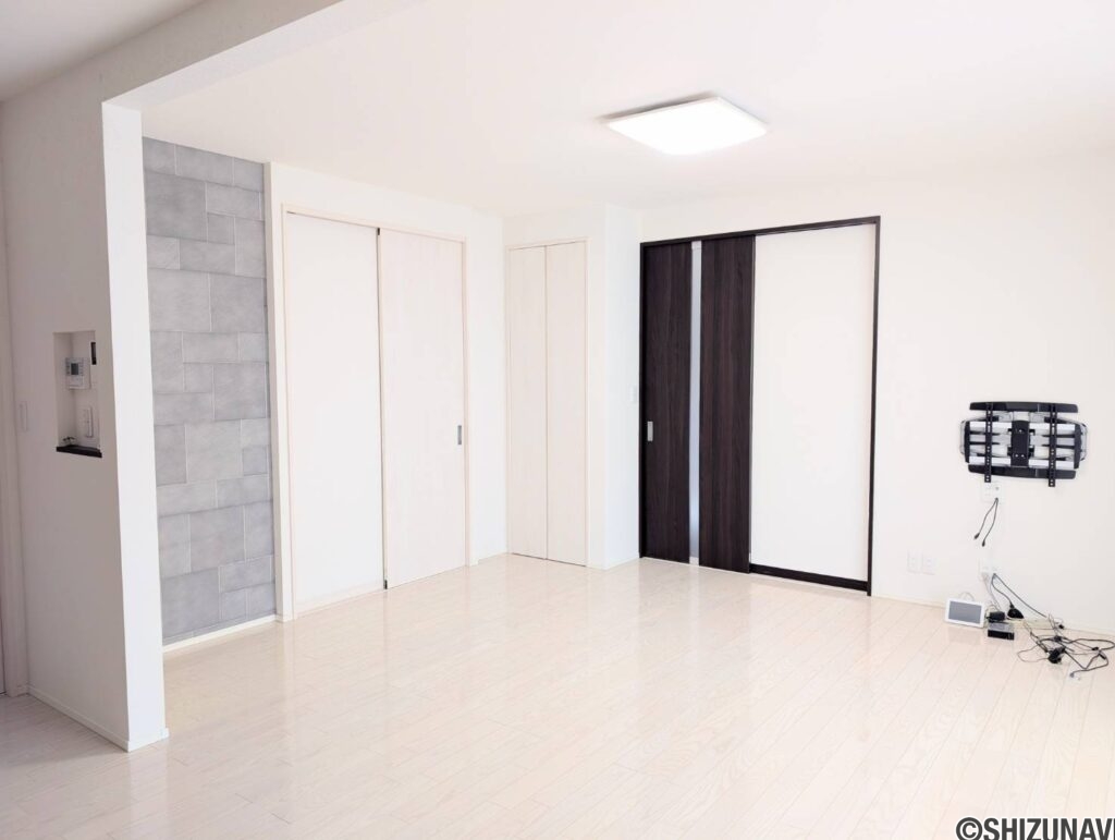 浜松市中央区和合町　中古住宅の画像