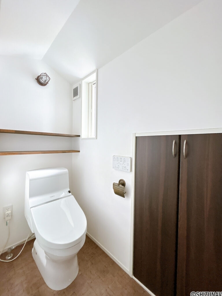 【1階トイレ】クリーニングいたします。