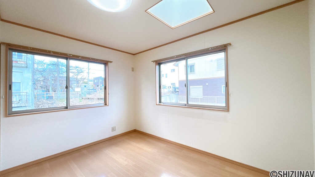 【2階6帖洋室】