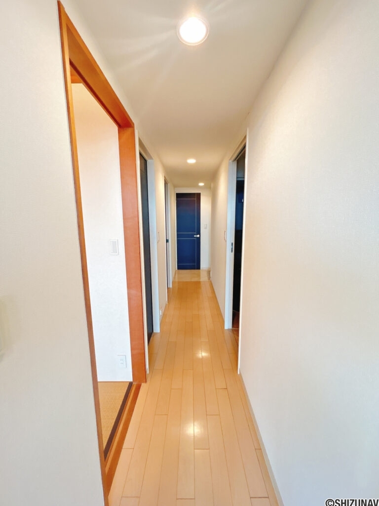 【廊下】