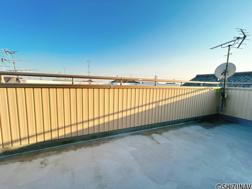 【3階バルコニー】