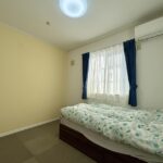 2階南西側の洋室です。