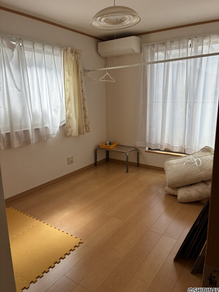 函南町仁田　中古住宅　内観