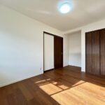 2階東側洋室　別角度です。