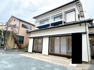 【リフォーム済/外観】外壁は塗装を行いました。綺麗な外観で気持ちよく新生活をスタートできるとともに、購入後のメンテナンス費用も抑えられます。