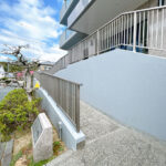 【共用部】マンション入口スロープ