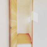 大岩2階8帖洋室収納