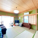 【1階和室】畳を撤去し、フローリング仕上げにすることで約15帖のLDKに変更します。