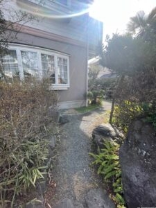 玄関アプローチ