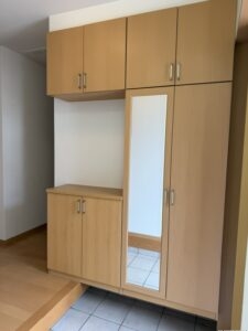 ご家族で住んでも十分な玄関収納です