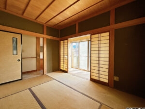 【1階6帖和室】