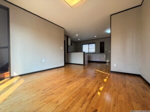 焼津市大住　オール電化中古住宅の画像