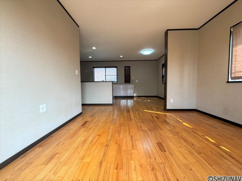 焼津市大住　オール電化中古住宅の画像