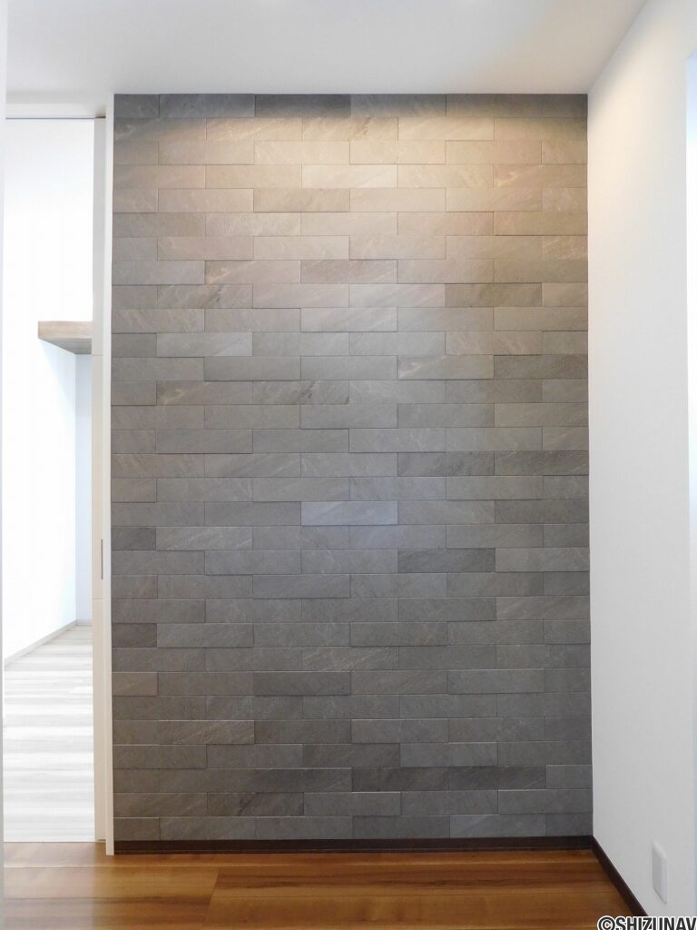 エコカラットで玄関回りの脱臭や湿気対策