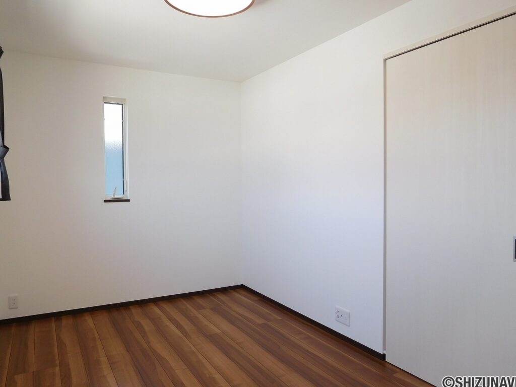 2階北東側洋室