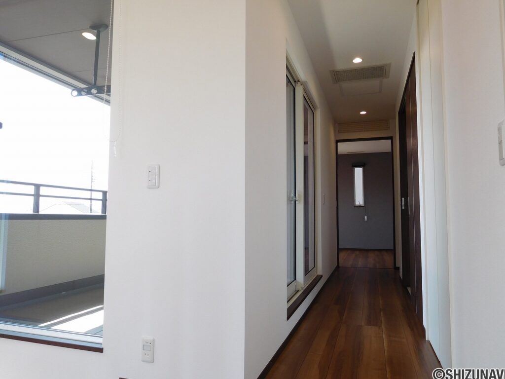 2階廊下