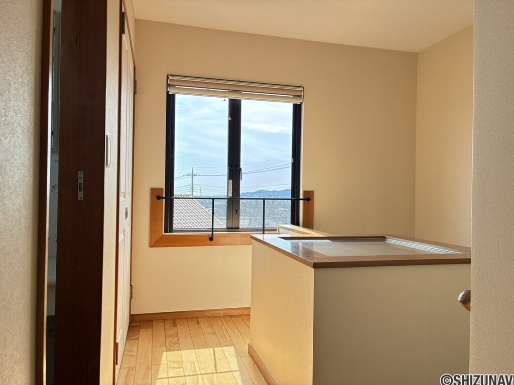 3階階段前スペース