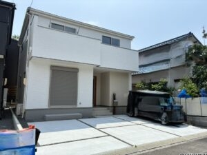 【2号棟】駐車場3台・間口8.6ｍ以上