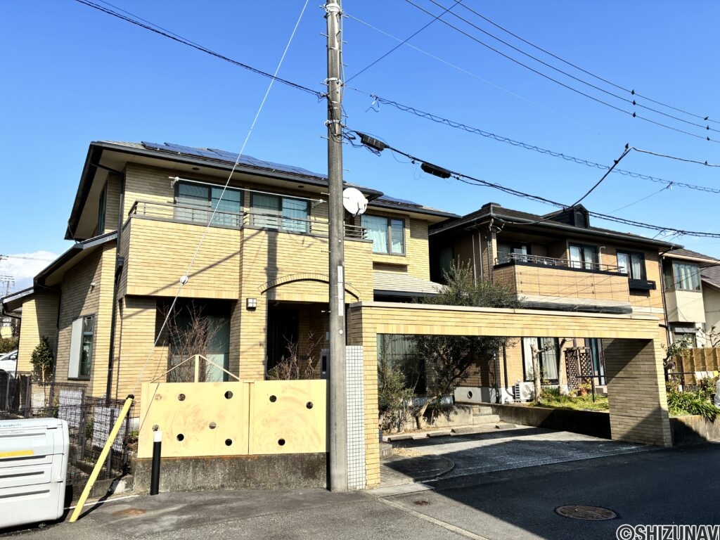 富士市伝法　4LDK+納戸+WIC　中古住宅の画像