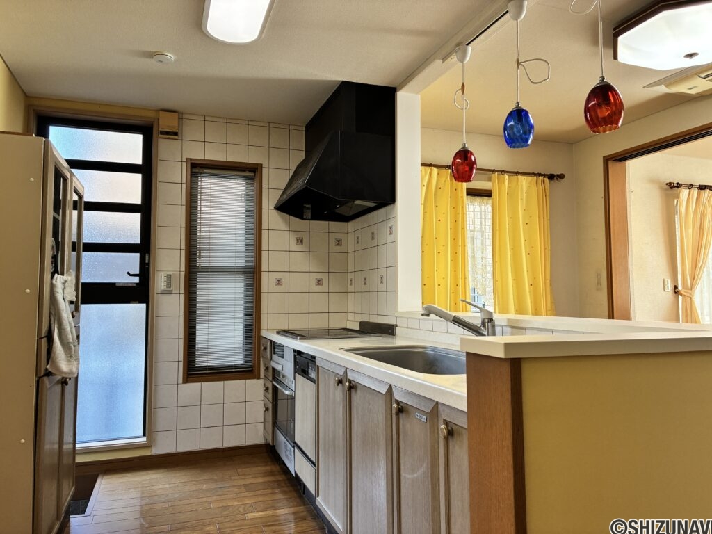 富士市伝法　4LDK+納戸+WIC　中古住宅の画像