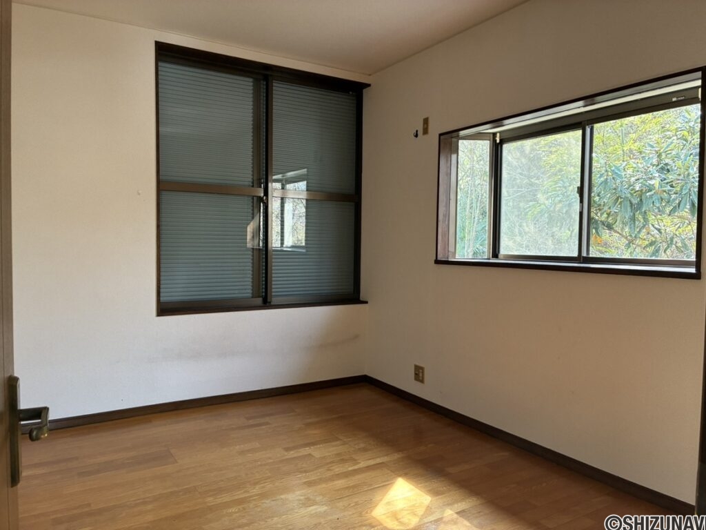 田方郡函南町上沢　中古住宅の画像