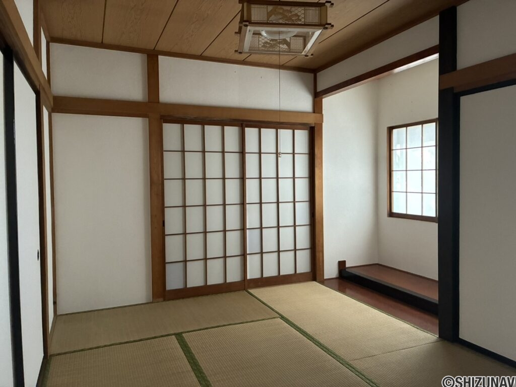 田方郡函南町上沢　中古住宅の画像